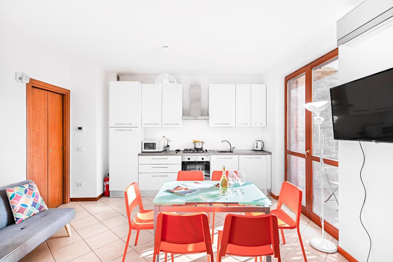 סירמיונה Residence Sole T29 Apartment By Wonderful Italy מראה חיצוני תמונה