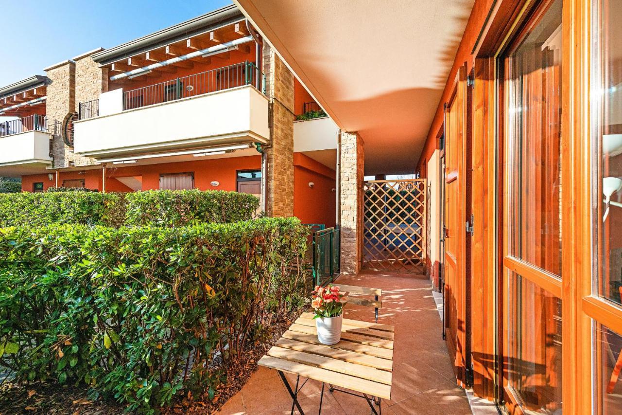 סירמיונה Residence Sole T29 Apartment By Wonderful Italy מראה חיצוני תמונה