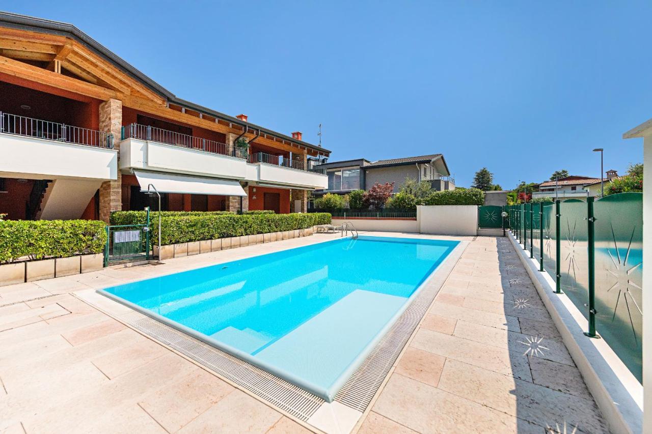 סירמיונה Residence Sole T29 Apartment By Wonderful Italy מראה חיצוני תמונה