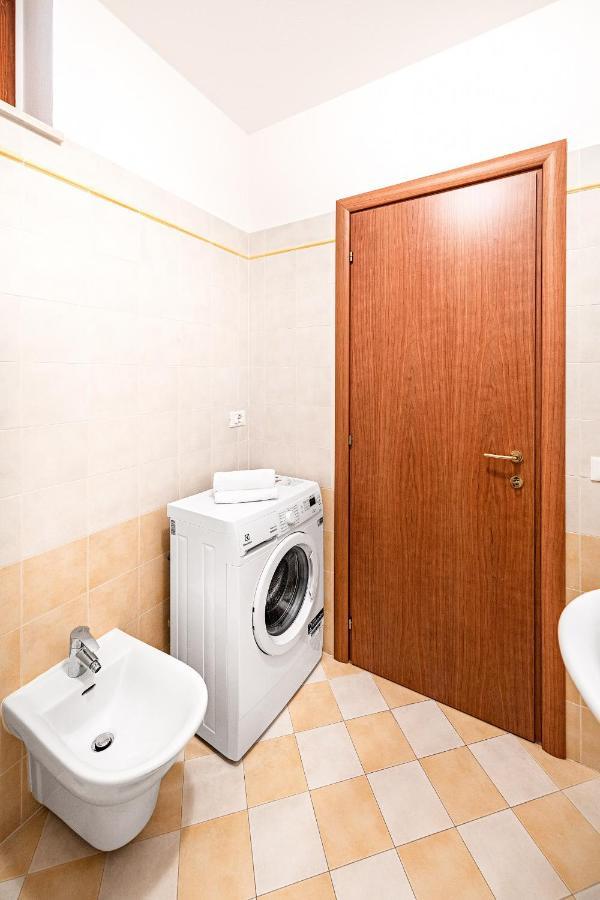 סירמיונה Residence Sole T29 Apartment By Wonderful Italy מראה חיצוני תמונה